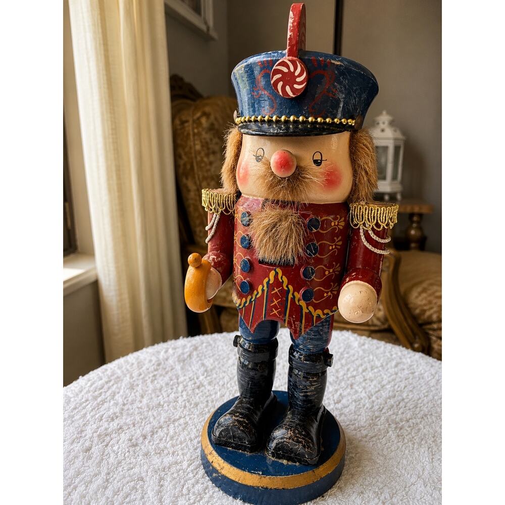 vintage 1997 Zim's Heirloom Collectibles nutcracker is rare royal prince figure